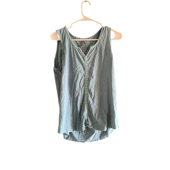 Kuhl Women’s Shay Eucalyptus Embroidered V-neck Tank Top Size Medium - Picture 1 of 5